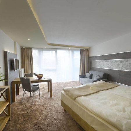 Petul Apart Hotel City Premium Έσσεν Εξωτερικό φωτογραφία