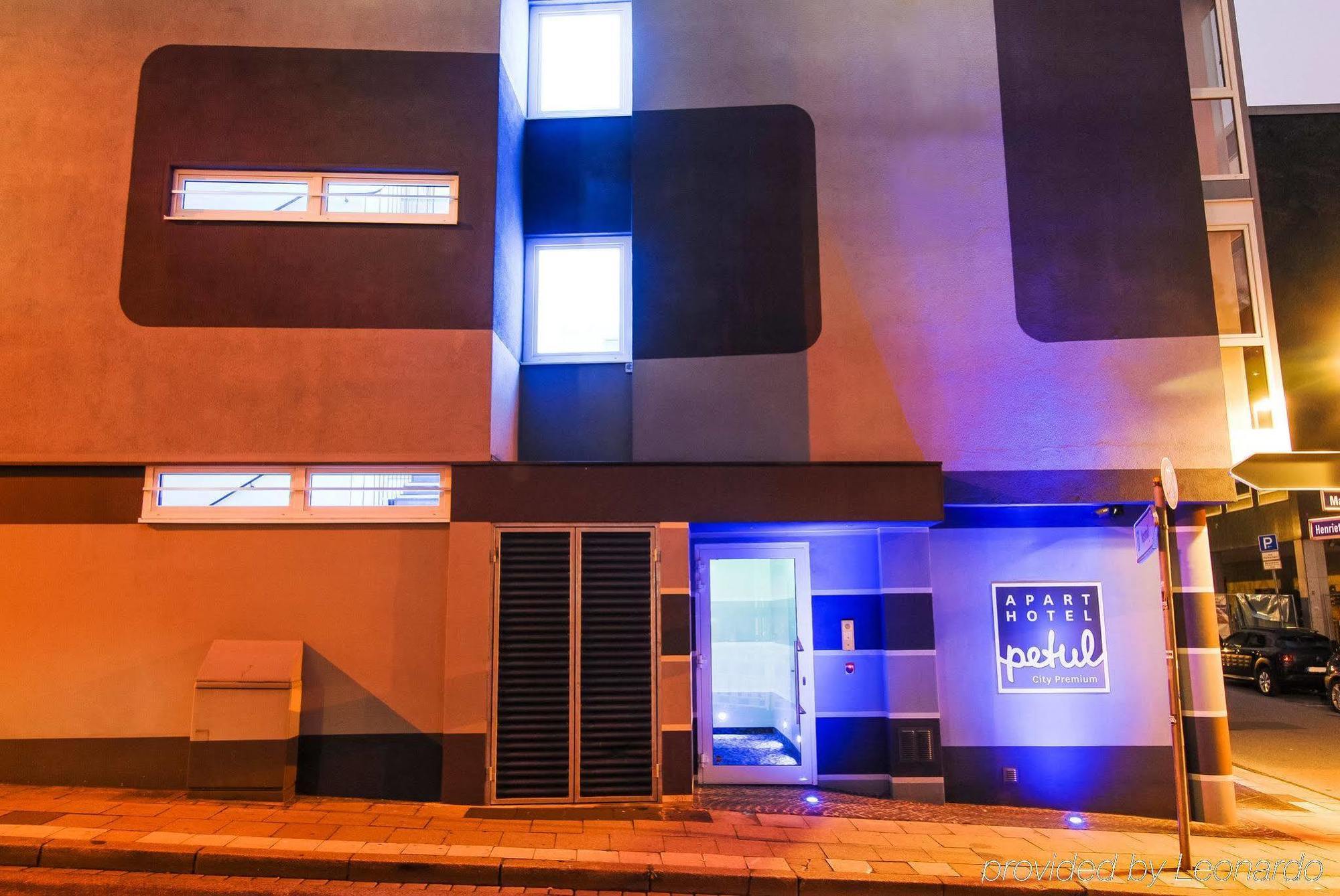 Petul Apart Hotel City Premium Έσσεν Εξωτερικό φωτογραφία
