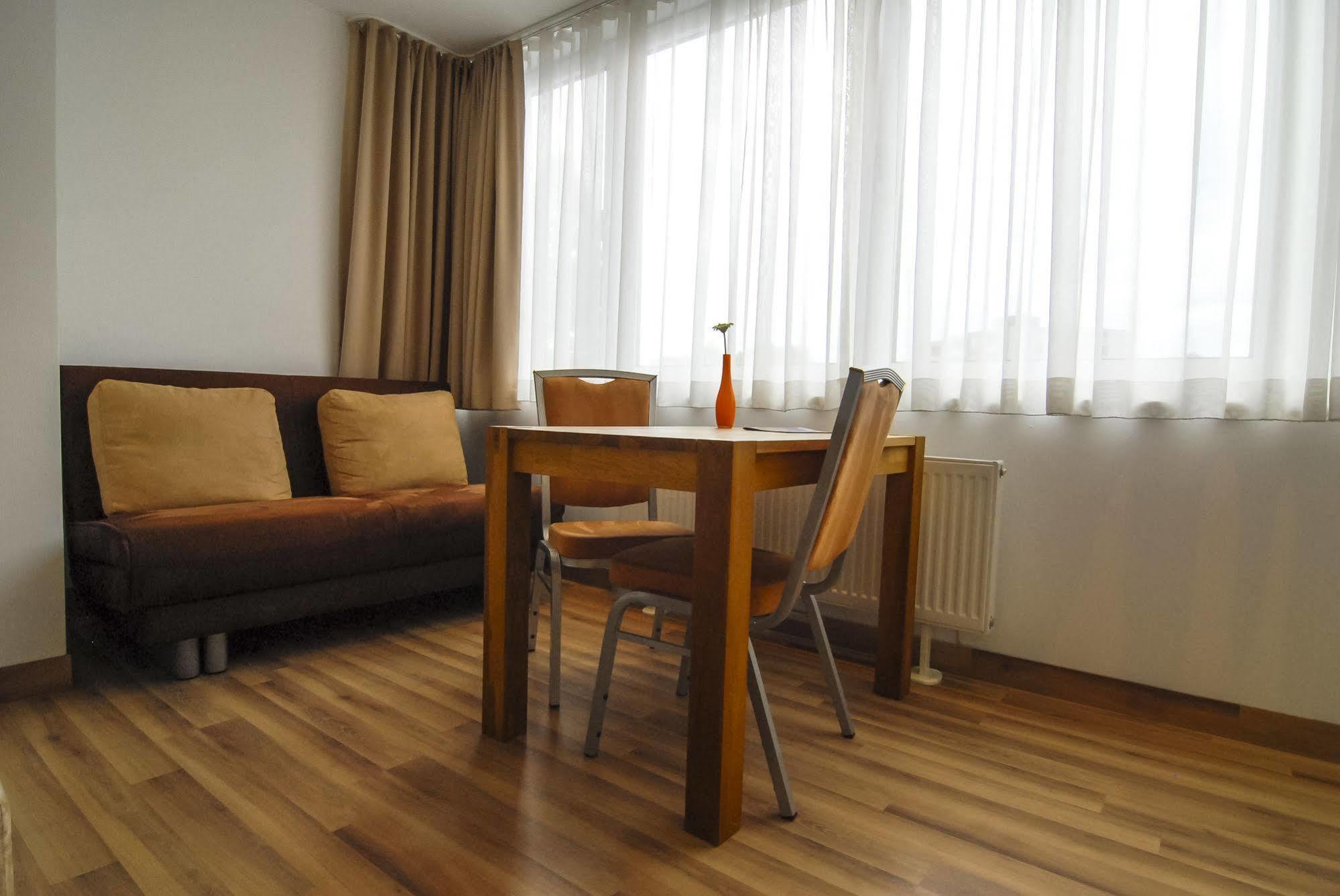 Petul Apart Hotel City Premium Έσσεν Εξωτερικό φωτογραφία